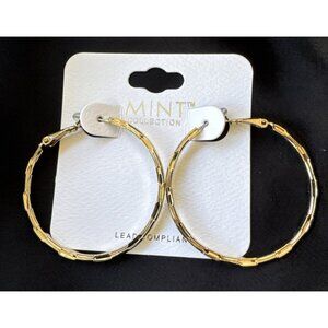 Mint Goldtone Etched Hoop Earrings 1.5" NEW